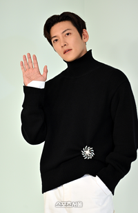지창욱, 세무조사에 털렸다 ‘수십억 추징’...소속사 “확인 중”