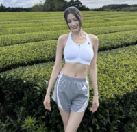 명품 몸매 뽐낸 오하영, 건강미 넘치는 러너룩 [★SNS[]