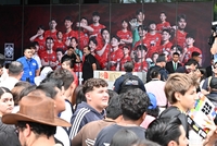 [포토]호텔 벽면 장식한 대한민국 축구대표팀