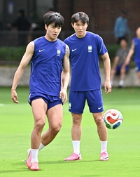 [포토]훈련하는 설영우와 양현준