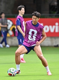 [포토]멕시코 입성 첫 훈련하는 손흥민