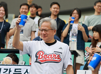 [포토] 건배 하는 젠슨 황