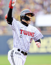 이런 주장 또 없습니다! LG 박해민, KBO 최초 13시즌 연속 20도루까지 ‘-3’