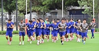 [포토]러닝으로 몸 푸는 축구대표팀
