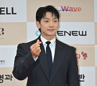 [포토] 정지훈, 촬영감독이 뽑은 인기상 수상