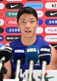 황희찬 “이적하기 위해 잘해야 한다는 생각 안 해, 대표팀에서 늘 ‘나를 내려놓고’ 뛰었다”…세 번째 월드컵 필승 다짐 [SS사포판 현장]