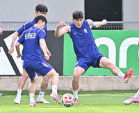 [포토]훈련하는 김민재