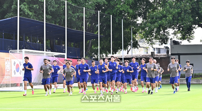 [포토]중요한 첫 경기 앞둔 축구대표팀