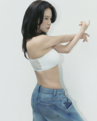 “하루 주문 1건이었다”던 송지효, 브라톱 화보 공개…‘탄탄 몸매’ 눈길