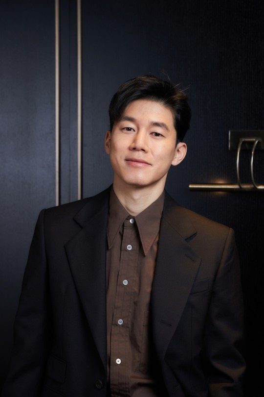 ‘참교육’ 김무열, 군 시절도 달랐다…부상에도 끝까지 복무