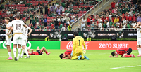 [포토]체코전 승리 후 그라운드에 주저앉은 축구대표팀