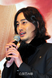 연예계 떠난 이필립, 세 아이 아빠 됐다