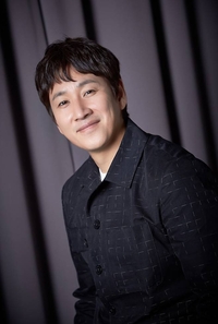 “가십처럼 생각했다”…故 이선균 죽음이 남긴 ‘위험한 고백’[배우근의 롤리팝]