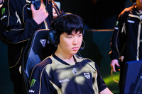 “유리할 때 못했다” 룰러의 자책…‘MSI 3연패 꿈 멈춘’ 젠지, T1에 풀세트 끝 MSI 진출 실패 [로드 투 MSI]