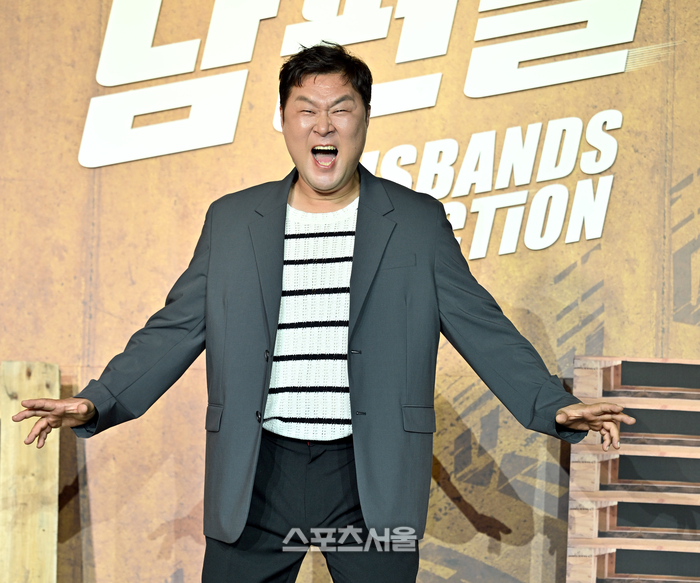 [포토] 윤경호 ‘보기만 해도 웃음’
