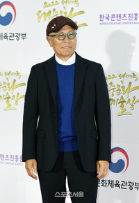“낙상사고로 입원” 허영만, 활동 중단 이유 밝혀졌다