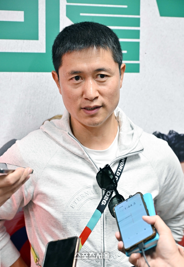 ‘문어’ 이영표 소신발언 “손흥민이 왜 위협적이냐고? 자료보니 순간속도 35km/h, 전체 5위…30대 중 유일하더라” [현장 일문일답]