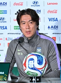 [포토]멕시코전 출사표 밝히는 홍명보 감독