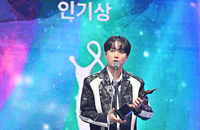 [포토] 이찬원, 인기상도 수상