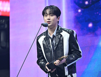 [포토] 서울가요대상 트로트상 수상한 이찬원
