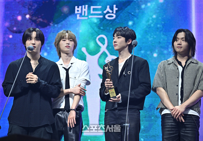 ‘대세 밴드’ 드래곤포니, 제35회 서가대 밴드상 주인공 “울고 웃는 청춘들 응원”