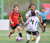 [포토] 전북풋볼WFC 양다빈 ‘뚫을 수 있어’