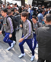 [포토]결전의 장소 몬테레이 도착한 홍명보 감독