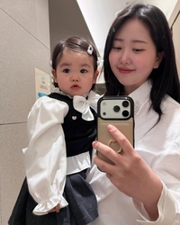 “슈즈만 800만 원” 박수홍♥김다예, 벌써부터 억 소리 나는 딸 신발장 공개…엄마도 “부럽다”