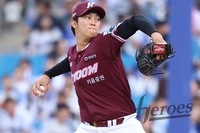 유독 멀고 험했던 ‘로드 투 마운드’…안우진 “막막하지 않았다면 거짓말” [창간41주년 인터뷰]