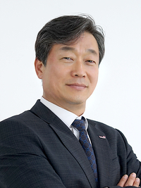 남자부 2027~2028시즌부터 외국인 정원 확대…신임 사무총장 엄재용 티캐스트 대표이사, 운영 본부장은 김상우 감독