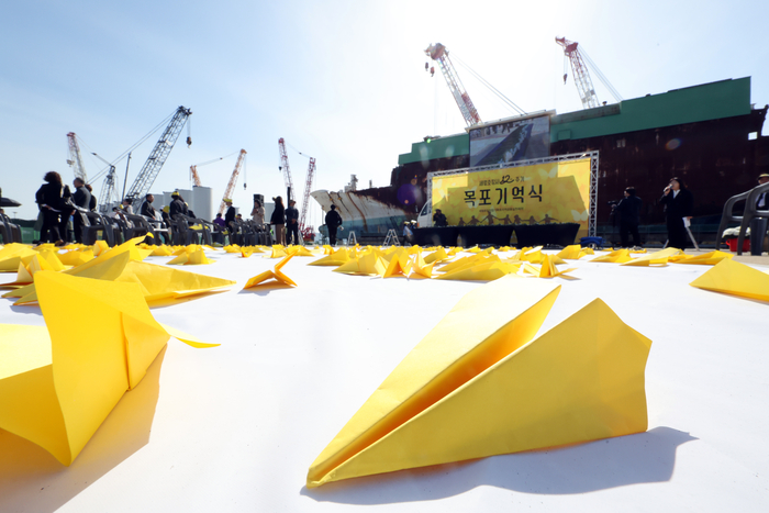 ‘12년을 견뎠는데’…세월호 생존학생, 결국 친구들 곁으로 떠났다
