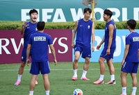 [포토]이기혁 분노에 웃는 이재성과 손흥민