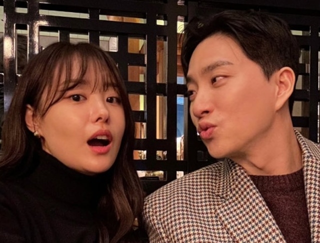 배변부터 방광 보톡스까지...박위 부부, 사생활 ‘TMI’에 시청자 불편 호소