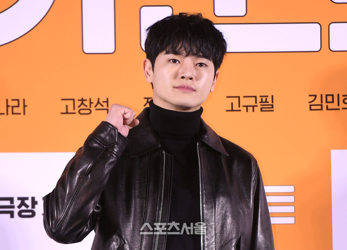 ‘돌연 은퇴’ 장동주, 유흥업소 술값 미지급 의혹 전면 부인 …“기사 나서 억울”