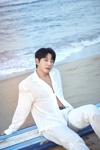 황치열, 데뷔 처음으로 ‘여름 앨범’ 낸 이유