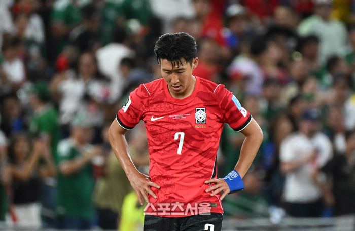 “손흥민 잘 가” 외신도 한국 조별리그 탈락에 쇼크, 32강행 95% 확률 깨진 이변의 희생양 전락