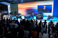 “예약만 4500대”…BMW iX3가 쏘아 올린 ‘노이어 클라쎄’ 시대, 부산을 홀리다