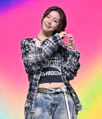 [포토] 아이들 미연 ‘사랑해요’