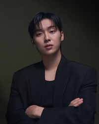 ‘맨 끝줄 소년’ 최현욱, 순수함으로 완성한 섬뜩함 [SS인터뷰]