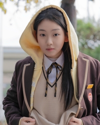 “눈물 연기 소름”… ‘김부장’ 서수민, 데뷔와 동시에 증명한 연기 괴물