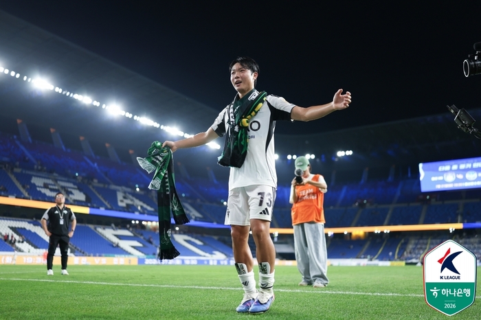 손정범 이어 김예건까지, U-22 제도 없어도 튀어나오는 ‘슈퍼 탤런트’…K리그 현대 축구 ‘트렌드’ 10대 활용 더 뛰어들자[SS포커스]