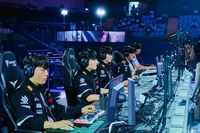 ‘위기는 있어도 무너지지 않는다’ T1, GAM 추격 뿌리치고 EWC 8강 진출 [2026 EWC]