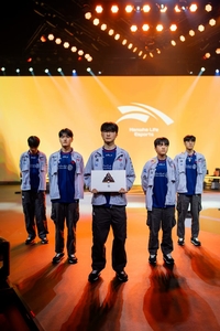 중국 전멸! EWC 한국 천하 열렸다…LCK 3팀, 4강 싹쓸이 [2026 EWC]