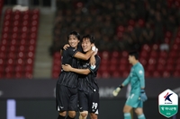 선두 부산, 성남에 0-1 ‘일격’…서울E-수원FC는 무승부, 대구도 김포와 비겨 3연승 중단