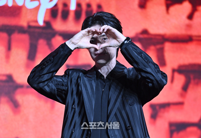 [포토] 이동욱 ‘사랑해요’
