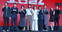 [포토] 포즈 취하는 ‘킬러들의 쇼핑몰2’ 감독과 배우들