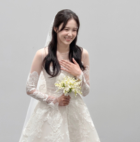 “진짜 결혼하는 줄”... 장예원 아나운서, 순백의 웨딩드레스 자태에 팬들 ‘깜짝’