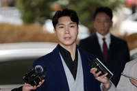 친형 징역 ‘3년6개월’ 확정, 동거설 유포 형수도 ‘유죄’…박수홍, 친형 부부 상대 ‘98억 손배’도 남았다