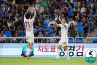 ‘페리어 동점골’ 인천, ‘한지호 퇴장’ 부천과 1-1 무승부…3연승 실패[현장리뷰]