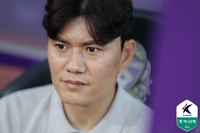 골 취소→PK No 인정→골대 불운 3종세트에 무패 끊긴 강원, 정경호 감독 “안타깝다, 우리 팀에 보약 되길”[현장인터뷰]